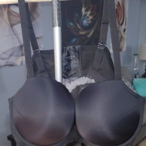 Torrid Black full coverage wired bra Size 48D